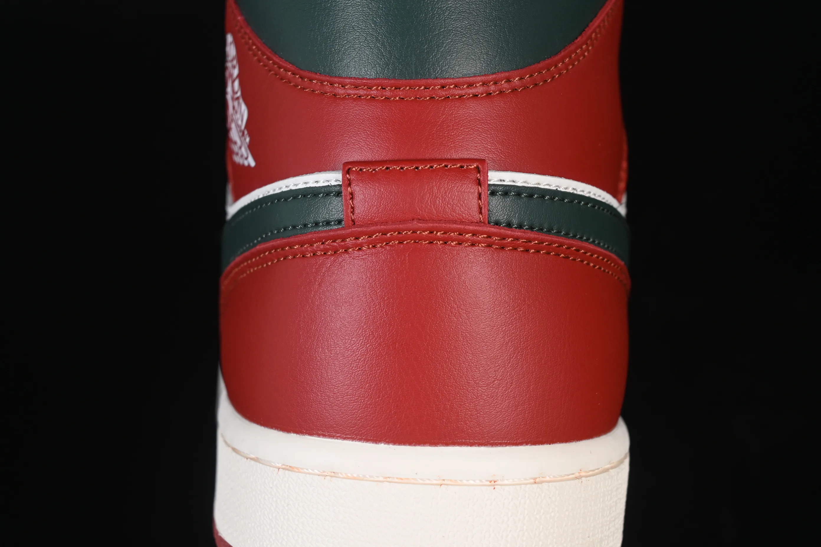 All categories Air Jordan Jordan series basketball shoes Air Jordan 1 Mid Air Jordan 1 Mid AJ1 Joe 1 white red green hook Chinese cultural casual sneakers DQ8426-105
